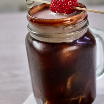 CHOCOLATE DIPPED STRAWBERRY COLD BREW